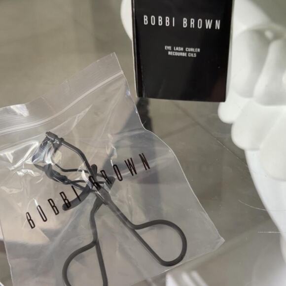 Bobbi Brown Other - Bobbi Brown Eye Lash Curler | New with Box | Authentic
